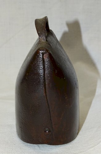 -ANCIENNE CLOCHE DE CHEVRE SIMOND 000 METAL ROUILLE VERNIS  ART POPULAIRE D