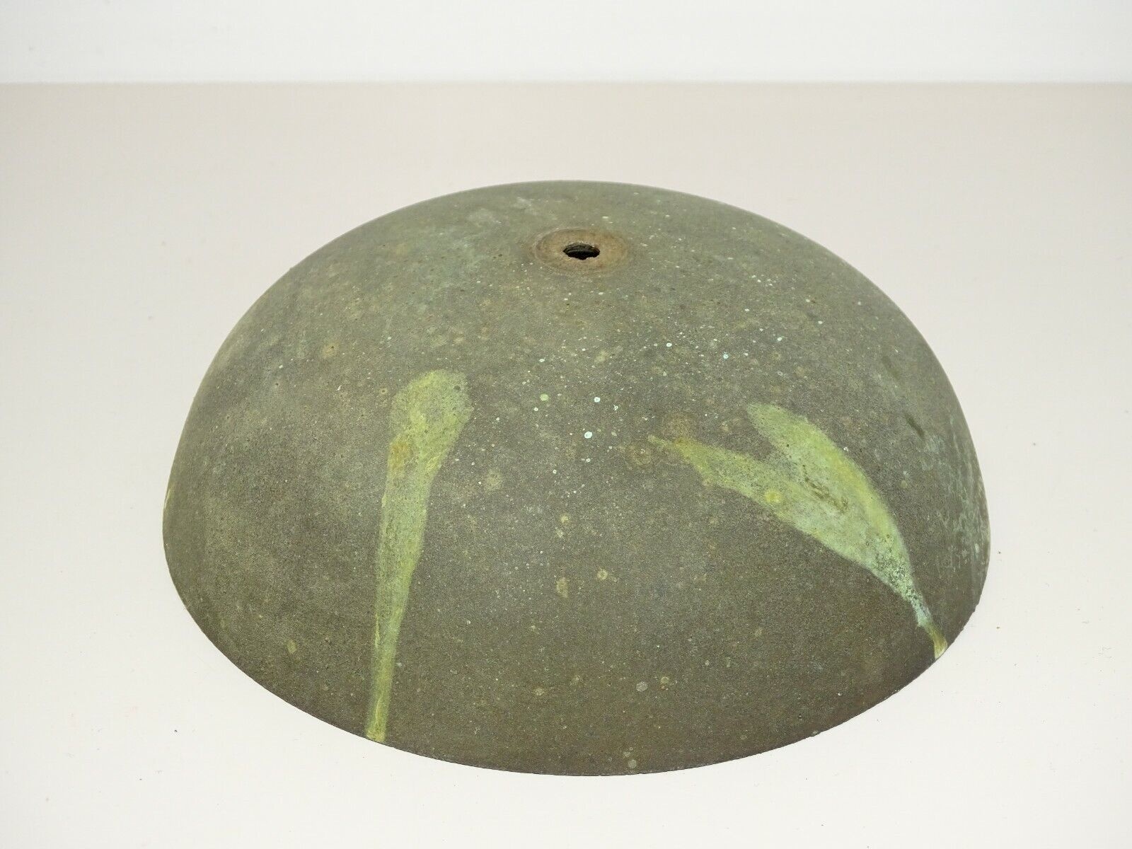 Décor Fronton Comtoise Polychrome 32x40 Cm – Métal Ancien – France