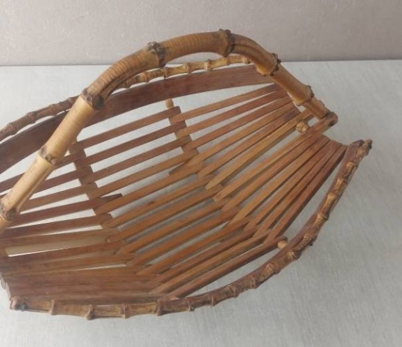Ancienne corbeille à fruit, en bambou, vintage ^