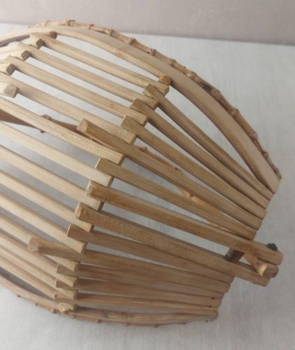 Ancienne corbeille à fruit, en bambou, vintage ^