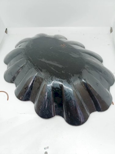 ancienne corbeille style asiatique papier maché? en bon etat