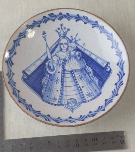 Ancienne coupelle décor Vierge à lenfant, à identifier ^