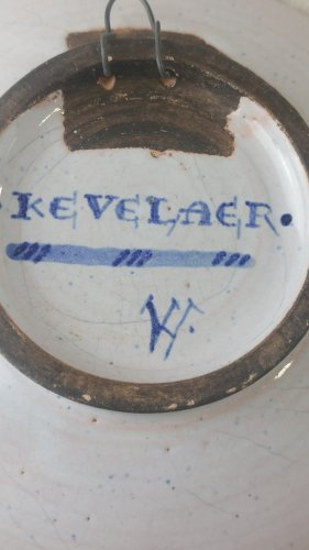 Ancienne coupelle décor Vierge à lenfant, à identifier ^