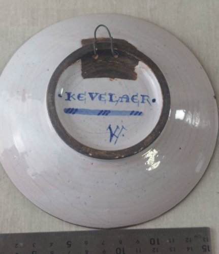 Ancienne coupelle décor Vierge à lenfant, à identifier ^