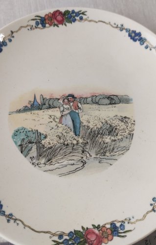 Ancienne coupelle / vide poche / assiette, décor Obernai Loux, de Sarreguemines