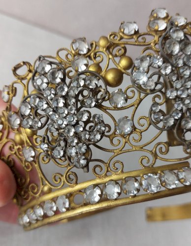 Ancienne couronne / diadème de Vierge / statue, en métal doré et strass, XIXème