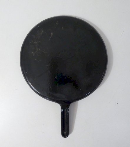 ancienne crêpière galetière en fonte art populaire Bretagne France 30cm