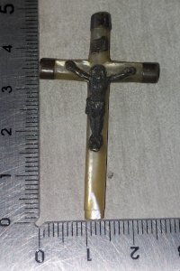 Old cross / crucifix, made of mother-of-pearl and silver