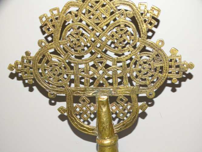 -ANCIENNE CROIX de PROCESSION ETHIOPIENNE COPTE ORTHODOXE BRONZE RELIGION   D