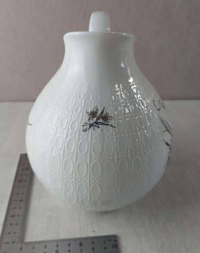 Ancienne cruche, Bjorn Winblad, Classic Rose Rosenthal