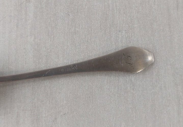 Ancienne cuillère à dessert, en argent, XXème
