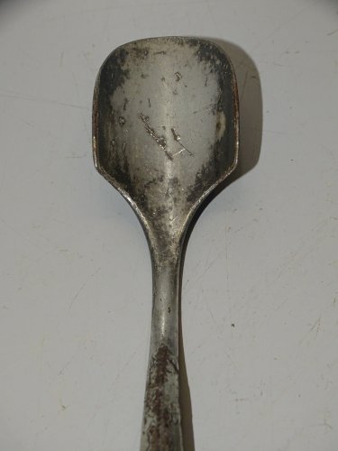 -ANCIENNE CUILLERE A FROMAGE Fer étamé Manche Chiffré M COLLECTION TABLE   D