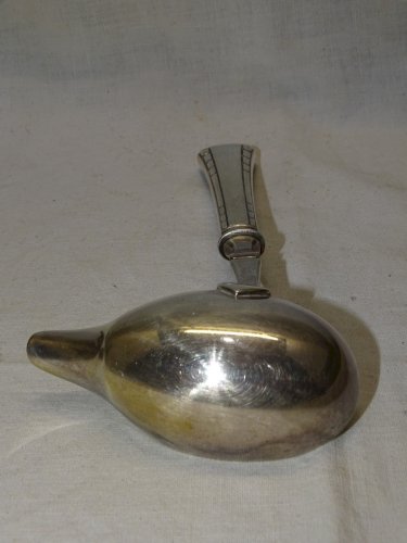 -ANCIENNE CUILLERE A SAUCE METAL ARGENTE ART DE LA TABLE VITRINE