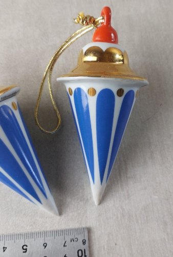 Ancienne décoration de sapin de Noël, céramique Villeroy & Boch, Merry Curl