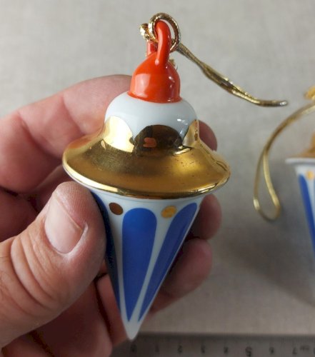 Ancienne décoration de sapin de Noël, céramique Villeroy & Boch, Merry Curl