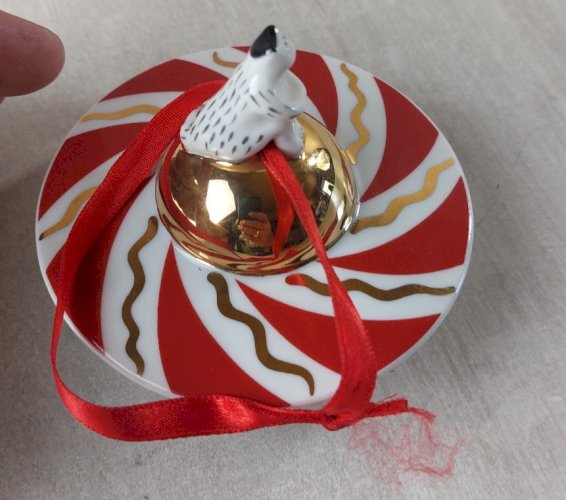 Ancienne décoration de sapin de Noël, céramique Villeroy & Boch, Mery Planet