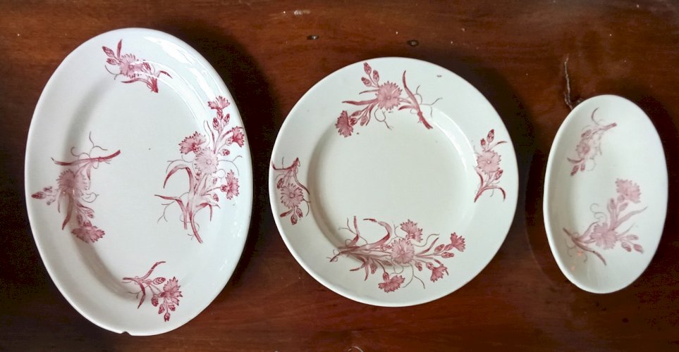 Ancienne dinette Longchamp Modèle Bluets Terre de fer 25 pièces Jouet Ancien