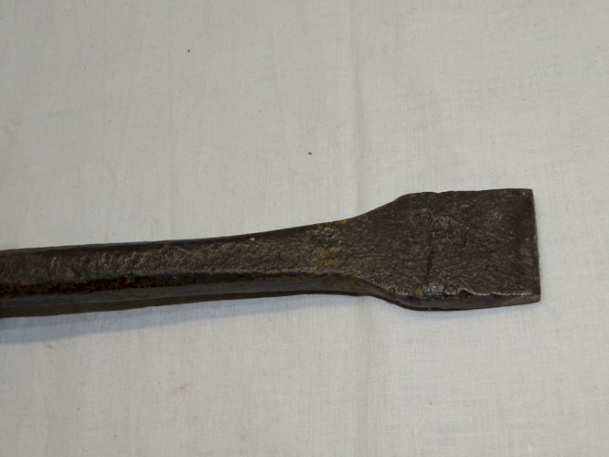 - ANCIENNE ENCLUME DE FAUCHEUR FER FORGE XVIII/XIXe OUTIL ANCIEN COLLECTION    D