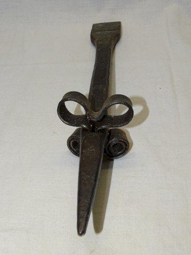 - ANCIENNE ENCLUME DE FAUCHEUR FER FORGE XVIII/XIXe OUTIL ANCIEN COLLECTION    D