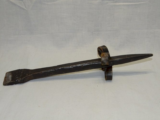 - ANCIENNE ENCLUME DE FAUCHEUR FER FORGE XVIII/XIXe OUTIL ANCIEN COLLECTION    D