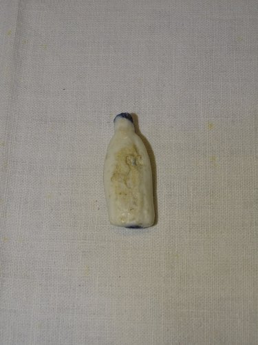 -ANCIENNE FEVE 1ERE EPOQUE REINE  BLEU SUR LES CHEVEUX COLLECTION VITRINE