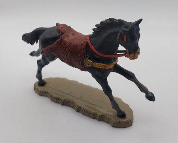 Ancienne figurine, cheval au galop, selle peau d'ours, Starlux ^