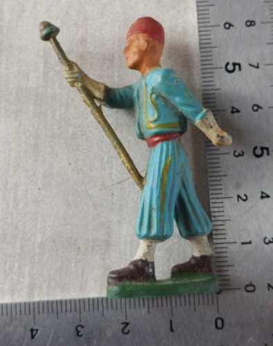Ancienne figurine, en plastique peint, Nouba algérienne défilé, Starlux, 1ère ^