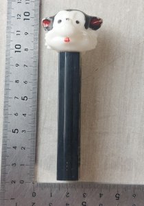 Old figurine little wolf / Little Bad Wolf, without feet, PEZ
