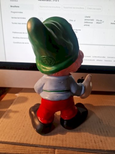 Ancienne figurine pouet Disney Ledra  NAIN JOYEUX  , A LELEPHANT . 23 CM