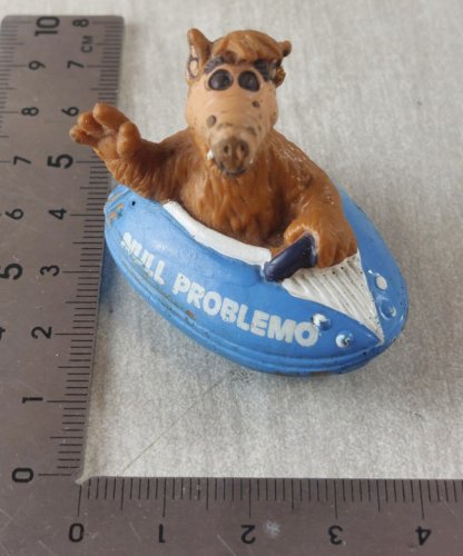 Ancienne figurine PVC Alf dans bateau, Bully ^