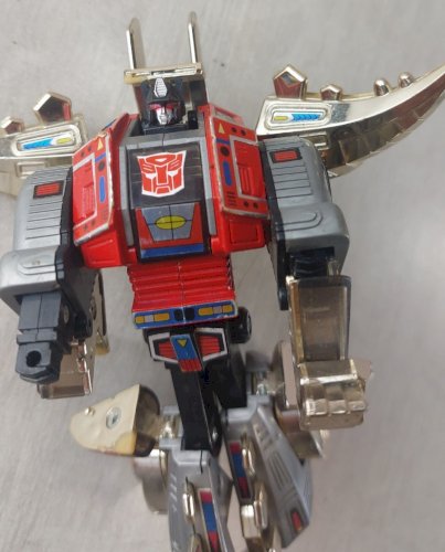 Ancienne figurine Transformers, Snarl Dinobot, Takara 1984
