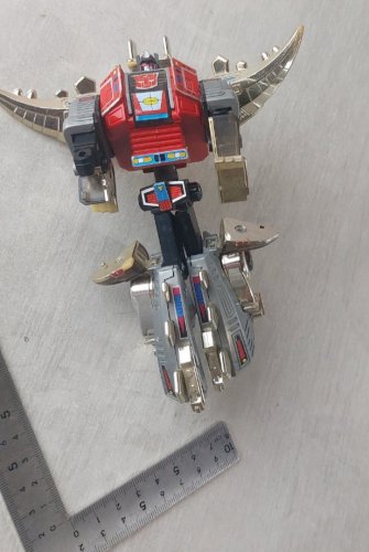 Ancienne figurine Transformers, Snarl Dinobot, Takara 1984
