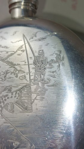 Ancienne flasque en étain, British Pewter