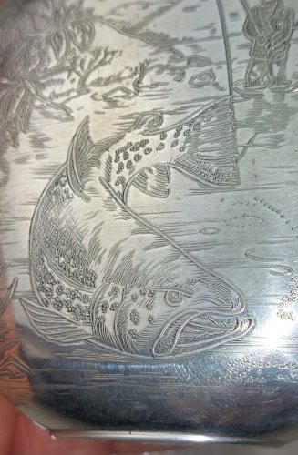 Ancienne flasque en étain, British Pewter