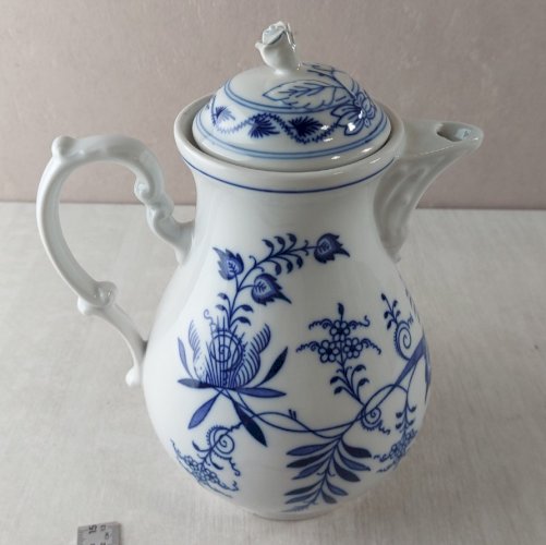Ancienne grande cafetière, décor Blue Onion / porcelaine Tchécoslovaquie / Czech
