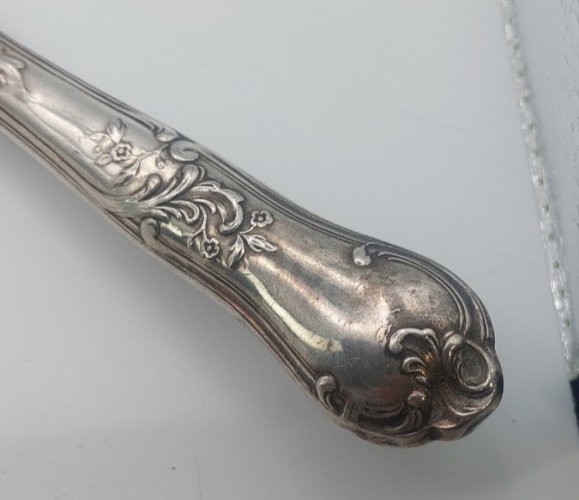 Ancienne grande pelle / ramasse miette, en métal argenté, Wiskemann