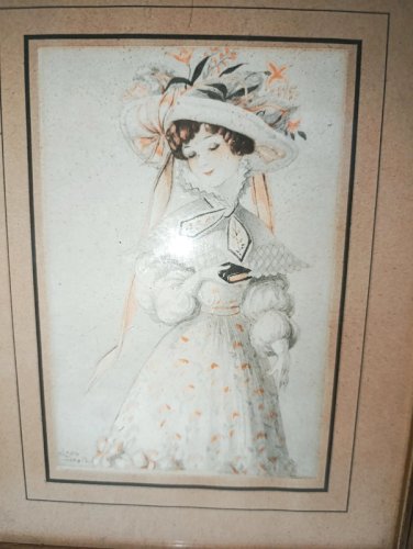 ancienne gravure signé Jean Droit à decor de femme elegante en bon etat
