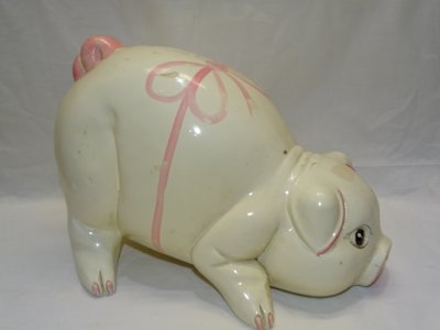 -ANCIENNE GROSSE TIRELIRE COCHON BLANC/ ROSE CERAMIQUE PEINTE VINTAGE VITRINE  D
