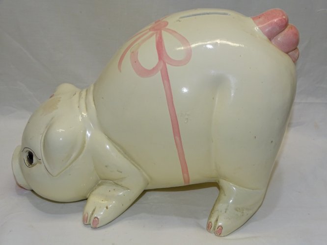 -ANCIENNE GROSSE TIRELIRE COCHON BLANC/ ROSE CERAMIQUE PEINTE VINTAGE VITRINE  D