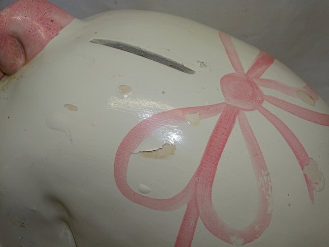 -ANCIENNE GROSSE TIRELIRE COCHON BLANC/ ROSE CERAMIQUE PEINTE VINTAGE VITRINE  D