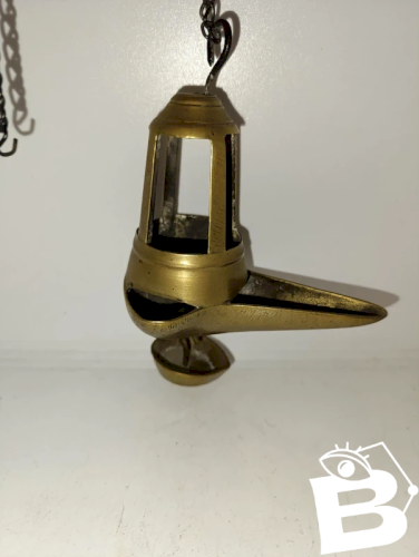 ancienne lampe a huile en laiton complete en bon etat