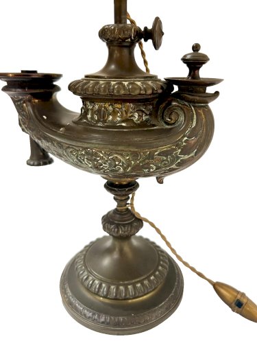 Ancienne lampe a huile mise a l'électricité XIX siècle