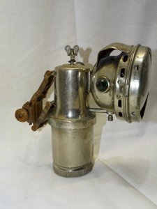- ANTIQUE ACETYLENE LAMP with CHROMED BRASS CARBIDE P.LEIETUON attic juice