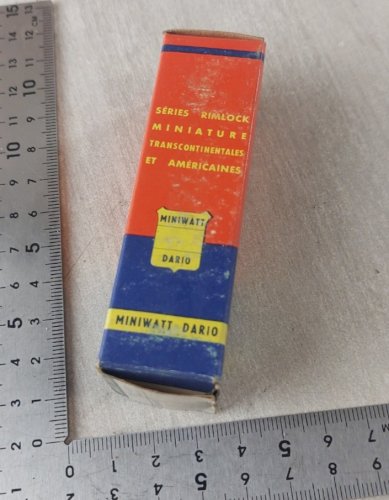Ancienne lampe / ampoule, tubes radio, Miniwatt Dario, PCC 85
