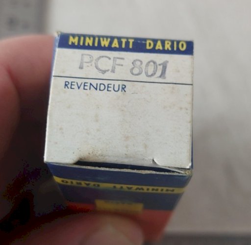 Ancienne lampe / ampoule, tubes radio, Miniwatt Dario, PCF 801