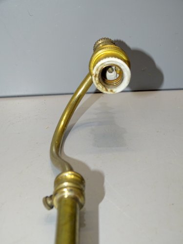 -ANCIENNE LAMPE LAITON PIEDS GLANDS SUPPORT STATUETTE POUR MISE EN VALEUR  D