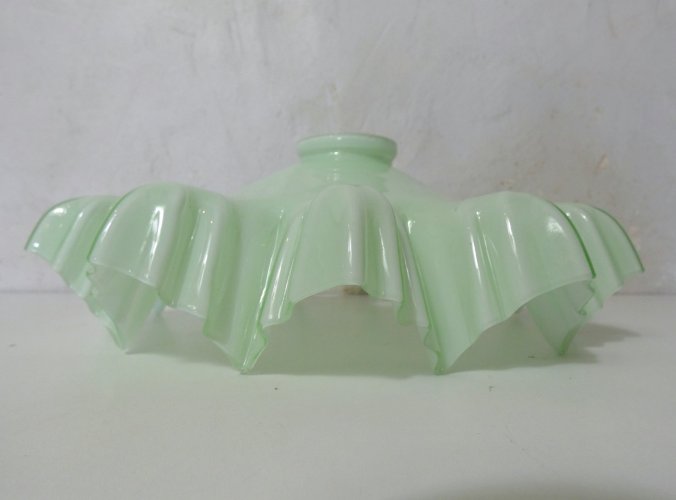 ancienne lampe suspension verre opaline lustre abat jour vintage vert mint