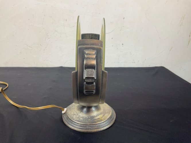 Ancienne Lampe veilleuse ART DECO verre peint et signé