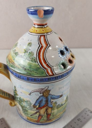 Ancienne lanterne / bougeoir, en céramique de Nevers / Montagnon ^