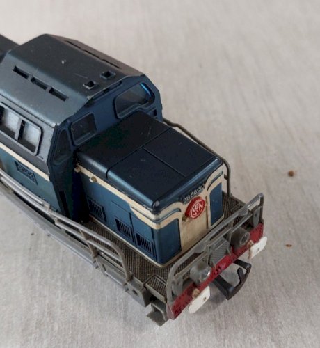 Ancienne locomotive Diesel BB66150, Jouef, en HO ^